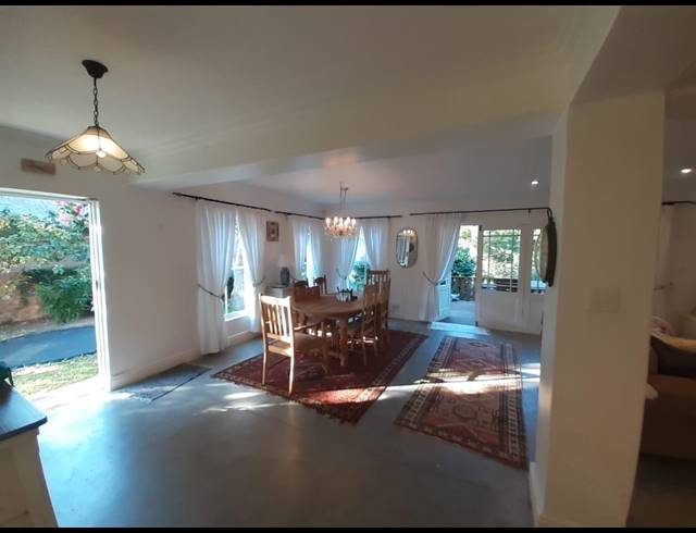 2 BEDROOM HOUSE RENTED IN ESSEXVALE